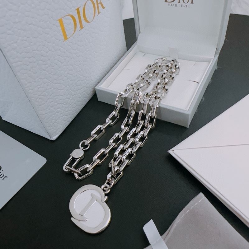 Christian Dior Necklaces